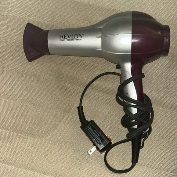 Revlon 1875 Ionic Ceramic Hair Dryer